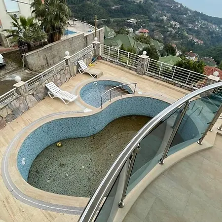 Bektas Luxury 5+2 Private Swimmingpol 알란야